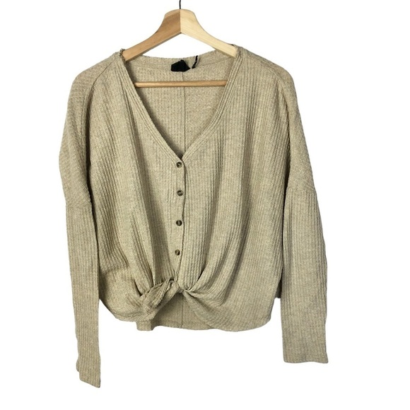 Urban Outfitters UO Out From Under Beige Jojo Button Down Thermal Long Sleeve S - Picture 3 of 5